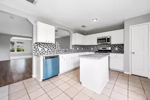 2011 Foxhill Dr, Missouri City, TX 77489 - Photo 11