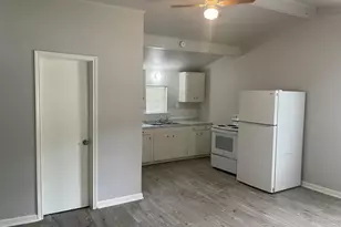 4617 3rd St, Bacliff, TX 77518 - Photo 13