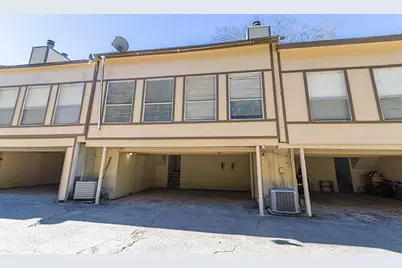 17 Lakeway St, Conroe, TX 77304 - Photo 11