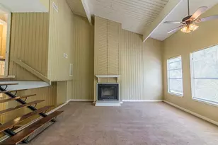 17 Lakeway St, Conroe, TX 77304 - Photo 1