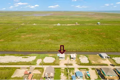 1306 Mabry Street, Gilchrist, TX 77617 - Photo 15