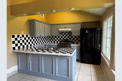10119 Towne Mist Drive, Sugar Land, TX 77498 - Photo 3