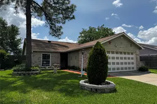 10119 Towne Mist Dr, Sugar Land, TX 77498 - Photo 5