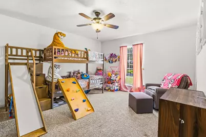 9 Jadecrest Court, Conroe, TX 77304 - Photo 17