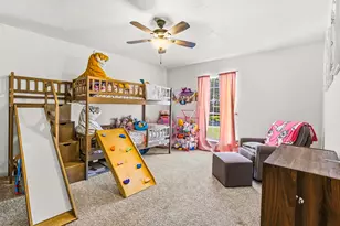 9 Jadecrest Ct, Conroe, TX 77304 - Photo 17