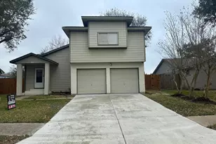 1111 W Brompton Dr, Pearland, TX 77584 - Photo 1