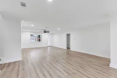 1623 Fawnhope Drive, Houston, TX 77008 - Photo 11