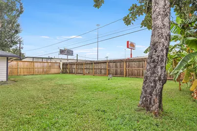 1623 Fawnhope Drive, Houston, TX 77008 - Photo 3