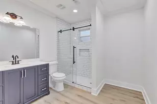 1623 Fawnhope Dr, Houston, TX 77008 - Photo 25