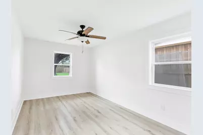 1623 Fawnhope Drive, Houston, TX 77008 - Photo 19