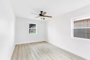 1623 Fawnhope Dr, Houston, TX 77008 - Photo 19