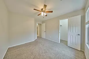 18534 Alemarble Oak St, Cypress, TX 77429 - Photo 5