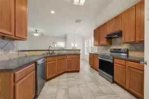 15130 Diamond Way, Baytown, TX 77523 - Photo 17