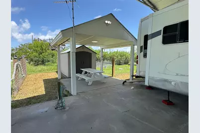 153 N Mae Circle, Crystal Beach, TX 77650 - Photo 27