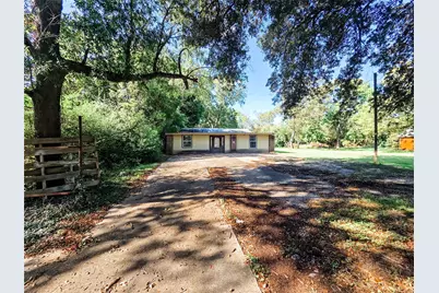 203 Wahl Street, Crosby, TX 77532 - Photo 13