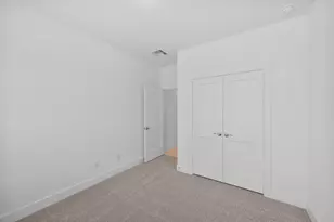 5263 Celestial Ct, Iowa Colony, TX 77583 - Photo 5