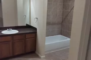 3507 Canfield St, Houston, TX 77004 - Photo 9