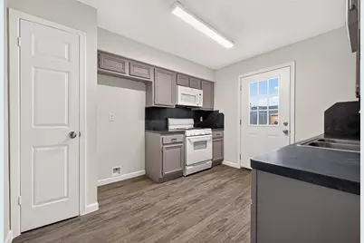 7407 Cortes Drive, Houston, TX 77083 - Photo 9