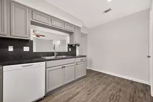 7407 Cortes Dr, Houston, TX 77083 - Photo 13