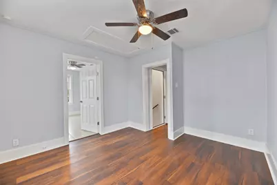 909 28th Street #C, Galveston, TX 77550 - Photo 5