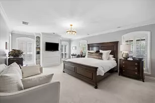 999 S Post Oak Ln, Houston, TX 77056 - Photo 21