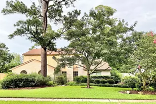 1022 Oak Leaf St, La Porte, TX 77571 - Photo 1