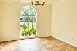 1022 Oak Leaf St, La Porte, TX 77571 - Photo 5