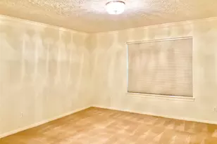 1022 Oak Leaf St, La Porte, TX 77571 - Photo 21
