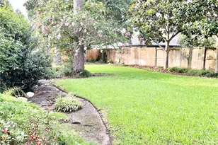 1022 Oak Leaf St, La Porte, TX 77571 - Photo 47