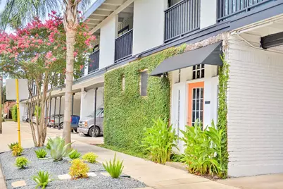 219 Marshall Street #202, Houston, TX 77006 - Photo 11