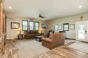 514 Winchester Trail, Angleton, TX 77515 - Photo 23