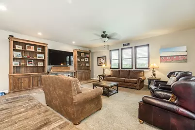 514 Winchester Trail, Angleton, TX 77515 - Photo 7