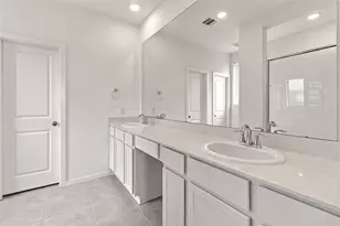 2203 Toyhill Fls Ln, League City, TX 77573 - Photo 15