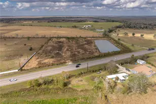 10212 Hwy 35, Liverpool, TX 77577 - Photo 5