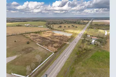10212 Highway 35, Liverpool, TX 77577 - Photo 3