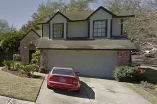 2006 Creek Valley Ln, Sugar Land, TX 77478 - Photo 1