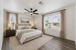 5759 Belneath St, Houston, TX 77033 - Photo 9