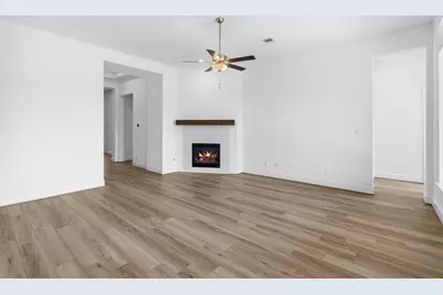 10271 Bluegill Crest Drive, Willis, TX 77318 - Photo 15