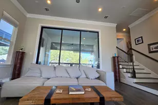 612 E 20th St, Houston, TX 77008 - Photo 7