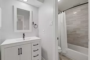 4111 Crimson Oak Ct, Houston, TX 77059 - Photo 41