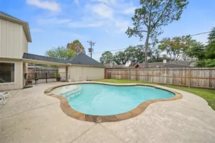 12322 Queensbury Ln, Houston, TX 77024 - Photo 19