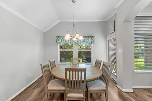 8134 Edenwood Dr, Spring, TX 77389 - Photo 9
