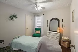 343 Richvale Ln, Houston, TX 77598 - Photo 17