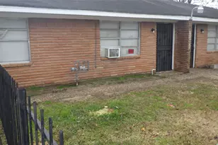 8410 Brandon St, Houston, TX 77051 - Photo 1
