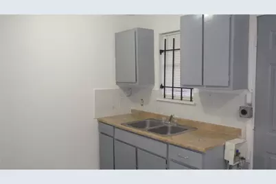 8410 Brandon Street, Houston, TX 77051 - Photo 5