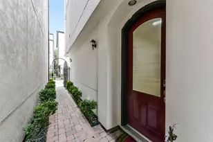 10924 Wrenwood Park, Houston, TX 77043 - Photo 11