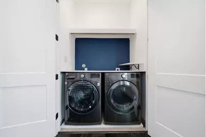 327 E 2nd Street, Houston, TX 77007 - Photo 23