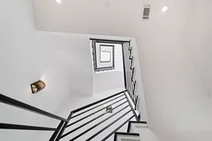 327 E 2nd St, Houston, TX 77007 - Photo 5
