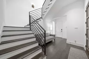 327 E 2nd St, Houston, TX 77007 - Photo 3