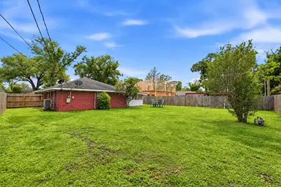 10922 Ivyridge Road, Houston, TX 77043 - Photo 19